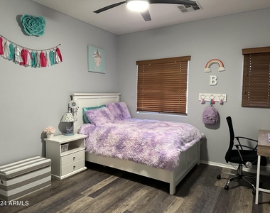 15511 N 170th Lane - Photo Thumbnail 14