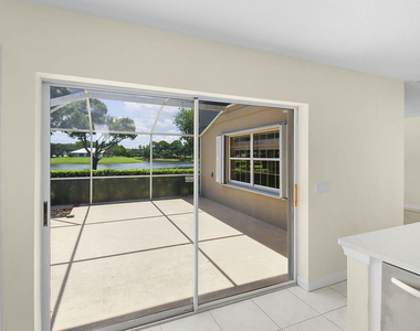 2442 Sw Danbury Lane - Photo Thumbnail 18