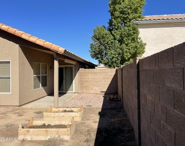 8949 W Kathleen Road - Photo Thumbnail 24