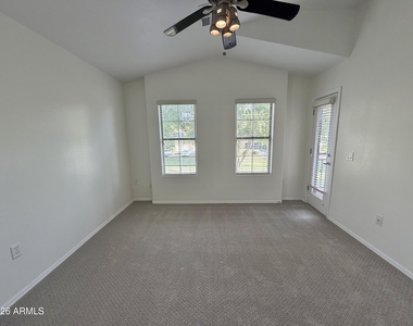 2727 N Price Road - Photo Thumbnail 14