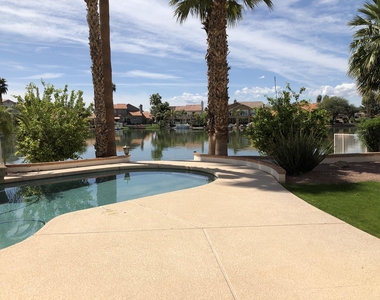 16226 S 37th Way - Photo Thumbnail 41