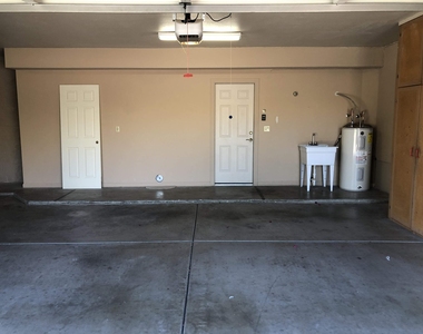 16226 S 37th Way - Photo Thumbnail 19