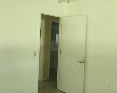 3751 Nw 36th Street - Photo Thumbnail 21