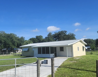 3751 Nw 36th Street - Photo Thumbnail 1