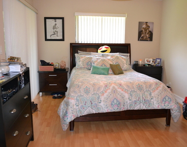 3149 Millwood Terrace - Photo Thumbnail 7