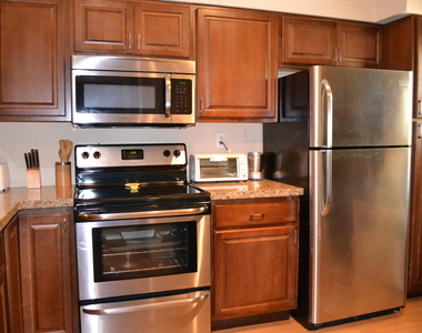 3149 Millwood Terrace - Photo Thumbnail 4