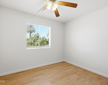 250 E Park Avenue - Photo Thumbnail 19