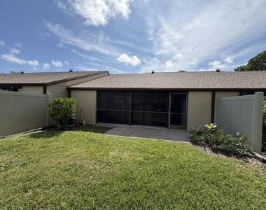 1028 Green Pine Boulevard - Photo Thumbnail 29