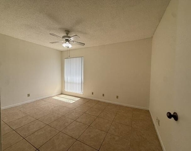 1028 Green Pine Boulevard - Photo Thumbnail 18