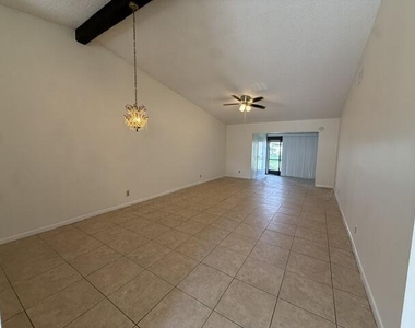 1028 Green Pine Boulevard - Photo Thumbnail 9