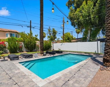 4214 E Turney Avenue - Photo Thumbnail 37