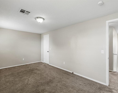 5825 Nw 72nd Street - Photo Thumbnail 27