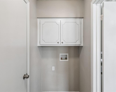 5825 Nw 72nd Street - Photo Thumbnail 38