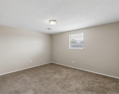 5825 Nw 72nd Street - Photo Thumbnail 23