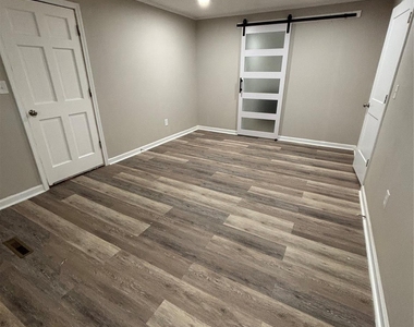 242 John C Road - Photo Thumbnail 15