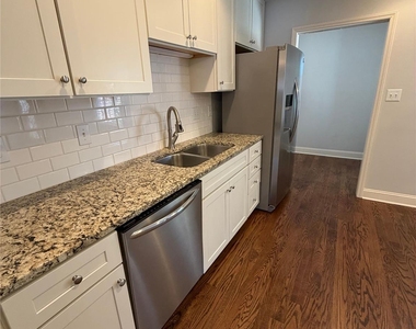 6648 Bunkerhill Circle - Photo Thumbnail 8