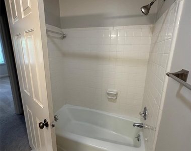 6648 Bunkerhill Circle - Photo Thumbnail 19
