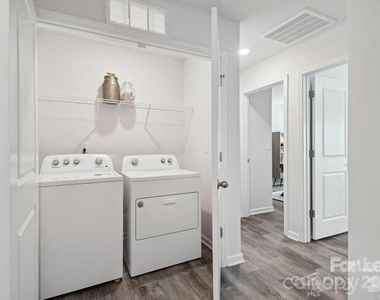 8435 Jane Drive - Photo Thumbnail 19
