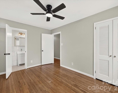 3237 Harrow Place - Photo Thumbnail 20