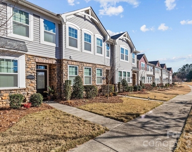 1564 Galloway Road - Photo Thumbnail 2