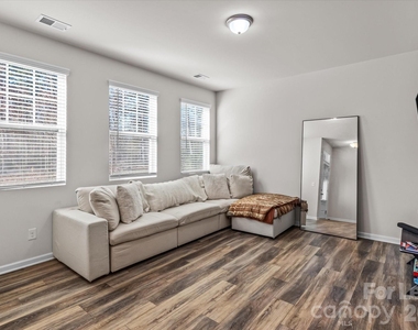 1564 Galloway Road - Photo Thumbnail 4