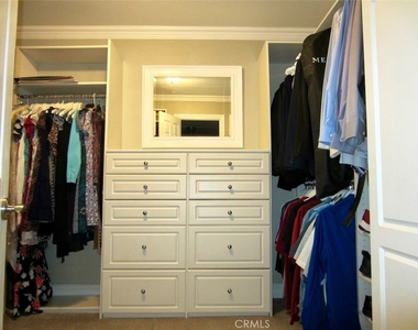 266 S Madison Avenue - Photo Thumbnail 16