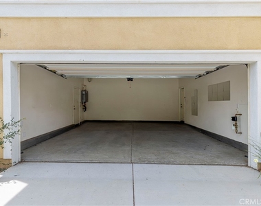 2957 Flagstaff - Photo Thumbnail 13