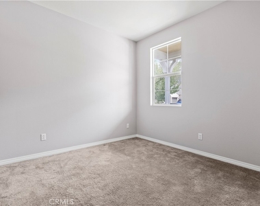 2957 Flagstaff - Photo Thumbnail 1