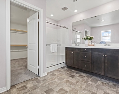 2957 Flagstaff - Photo Thumbnail 29