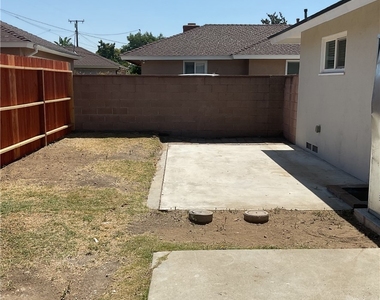 816 W G - Photo Thumbnail 16