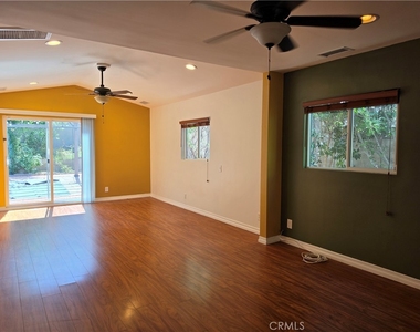 5446 Irondale - Photo Thumbnail 15