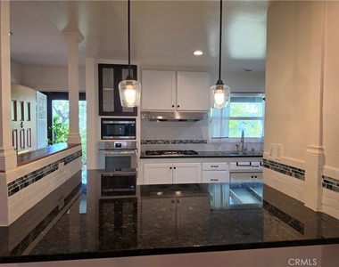 5446 Irondale - Photo Thumbnail 13