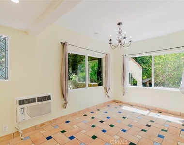 11036 Fruitland - Photo Thumbnail 8