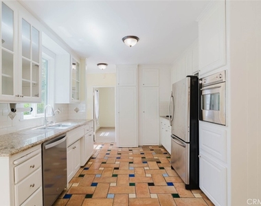 11036 Fruitland - Photo Thumbnail 11