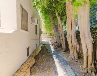 11036 Fruitland - Photo Thumbnail 32