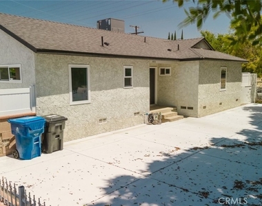 14151 Gager Street - Photo Thumbnail 3