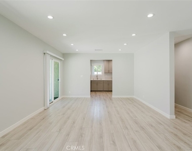 14151 Gager Street - Photo Thumbnail 4