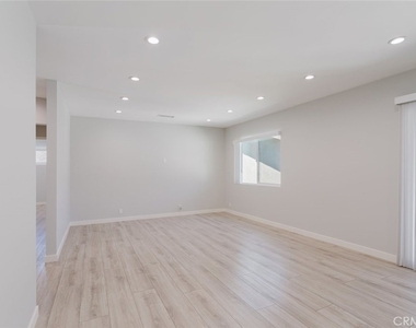 14151 Gager Street - Photo Thumbnail 7
