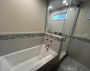 4919 Rockvalley - Photo Thumbnail 29