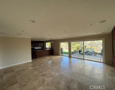 4919 Rockvalley - Photo Thumbnail 12