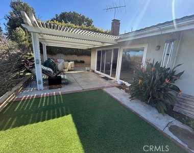 4919 Rockvalley - Photo Thumbnail 3
