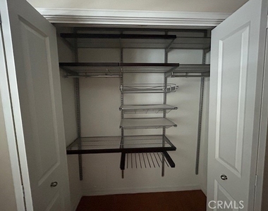 4919 Rockvalley - Photo Thumbnail 25