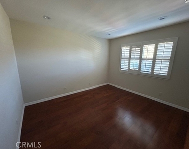 4919 Rockvalley - Photo Thumbnail 26