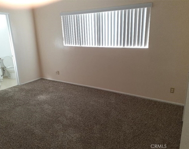 15414 Larch - Photo Thumbnail 4