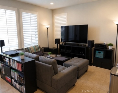 5511 W 149 Place - Photo Thumbnail 1