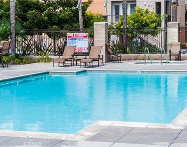 5511 W 149 Place - Photo Thumbnail 12