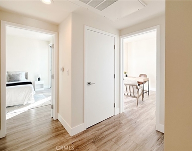 1101 S Harvard Boulevard - Photo Thumbnail 19