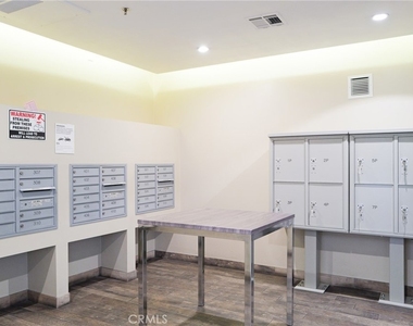 1101 S Harvard Boulevard - Photo Thumbnail 36