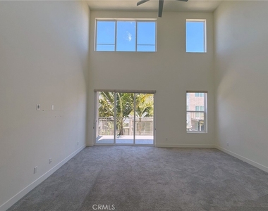 248 Rockefeller - Photo Thumbnail 13