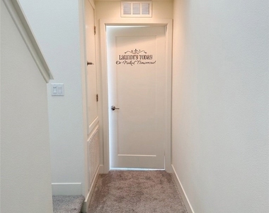 248 Rockefeller - Photo Thumbnail 24